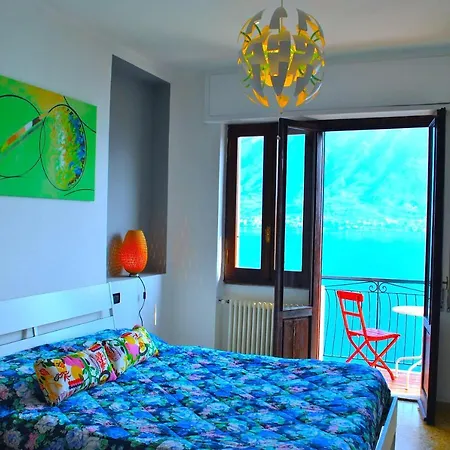 Apartment The Palm With Balcony And View